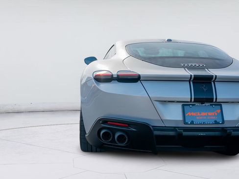 Used 2024 Ferrari Roma RWD image 23
