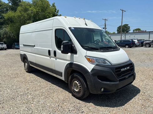 Used 2025 RAM ProMaster 2500 w/ Convenience Group FWD image 6