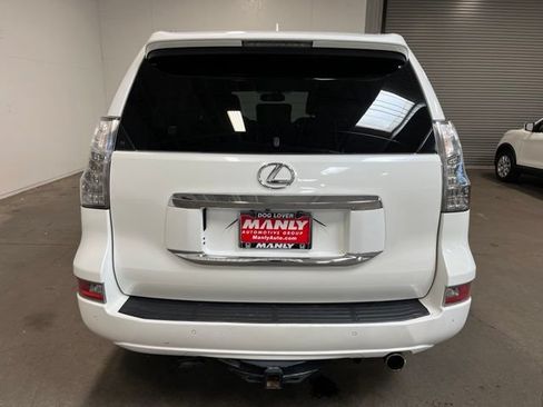Used 2017 Lexus GX 460 AWD/4WD image 4