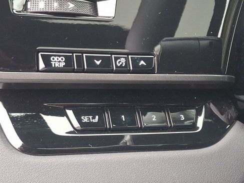 Used 2025 Lexus RX 350 Premium image 27