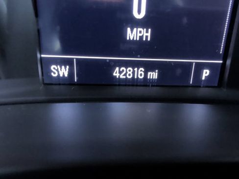 Used 2024 Chevrolet Malibu LS w/ Driver Confidence Package FWD image 17
