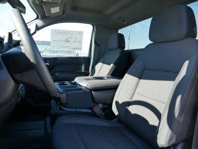 New 2026 GMC Sierra 1500 Pro w/ Pro Value Package