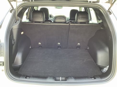 Used 2021 Jeep Compass 80th Special Edition w/ Driver Assistance Group image 28