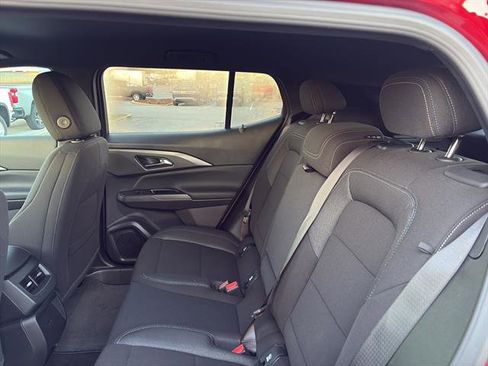 New 2026 Chevrolet Equinox EV LT image 12