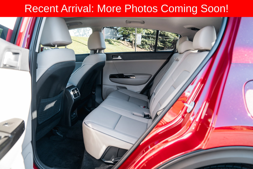 Used 2022 Kia Sportage EX w/ EX Technology Package FWD image 27