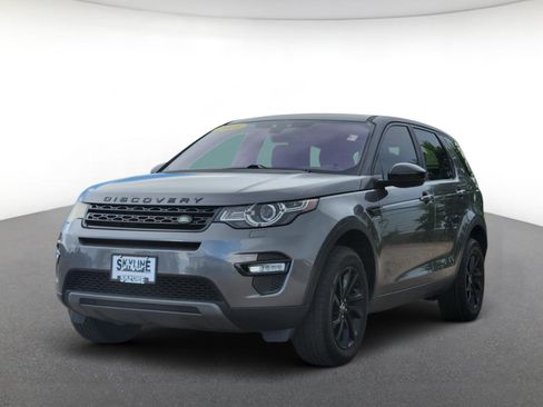Used 2018 Land Rover Discovery Sport SE AWD/4WD image 2