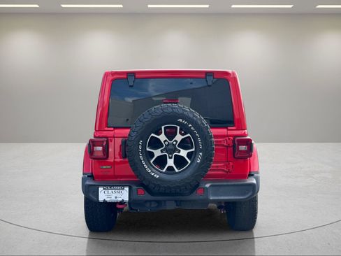 Used 2021 Jeep Wrangler Unlimited Rubicon AWD/4WD image 4