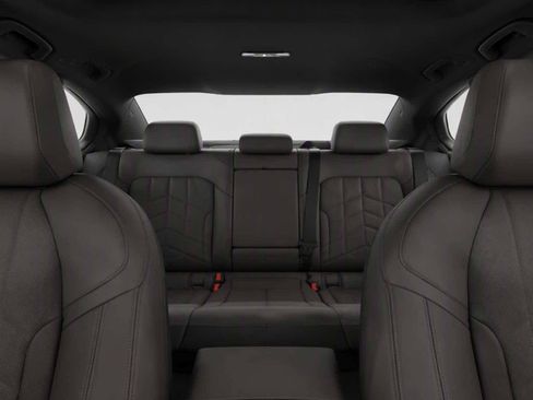 New 2027 BMW 530i xDrive AWD/4WD image 18