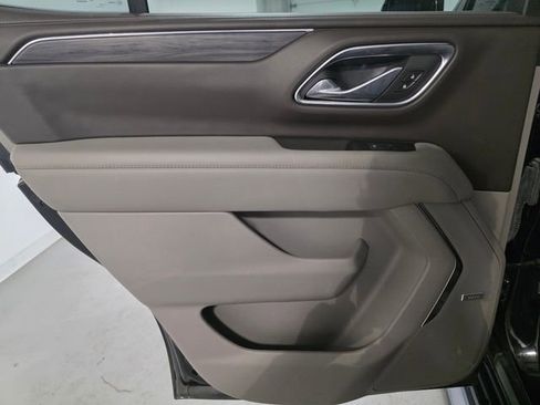 Certified 2023 GMC Yukon SLT w/ SLT Luxury Package image 27