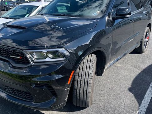 Used 2025 Dodge Durango R/T AWD/4WD image 2