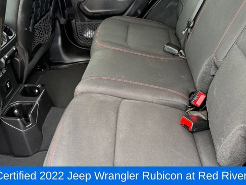 Used 2022 Jeep Wrangler Unlimited Rubicon w/ Cold Weather Group AWD/4WD image 18