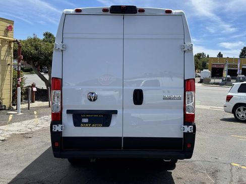 Used 2023 RAM ProMaster 3500 w/ Driver Convenience Group FWD image 11