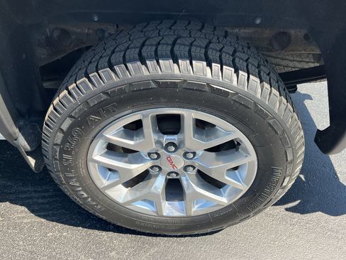 Used 2017 GMC Sierra 1500 SLT AWD/4WD image 43