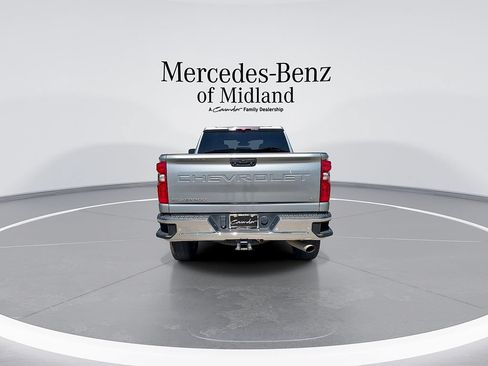 Used 2024 Chevrolet Silverado 3500 LT w/ Texas Edition RWD image 7