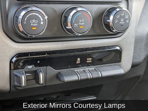 Used 2024 RAM 2500 Big Horn w/ Bed Utility Group image 22