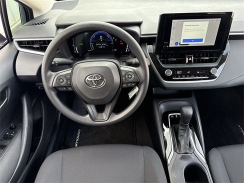 Used 2026 Toyota Corolla LE image 17