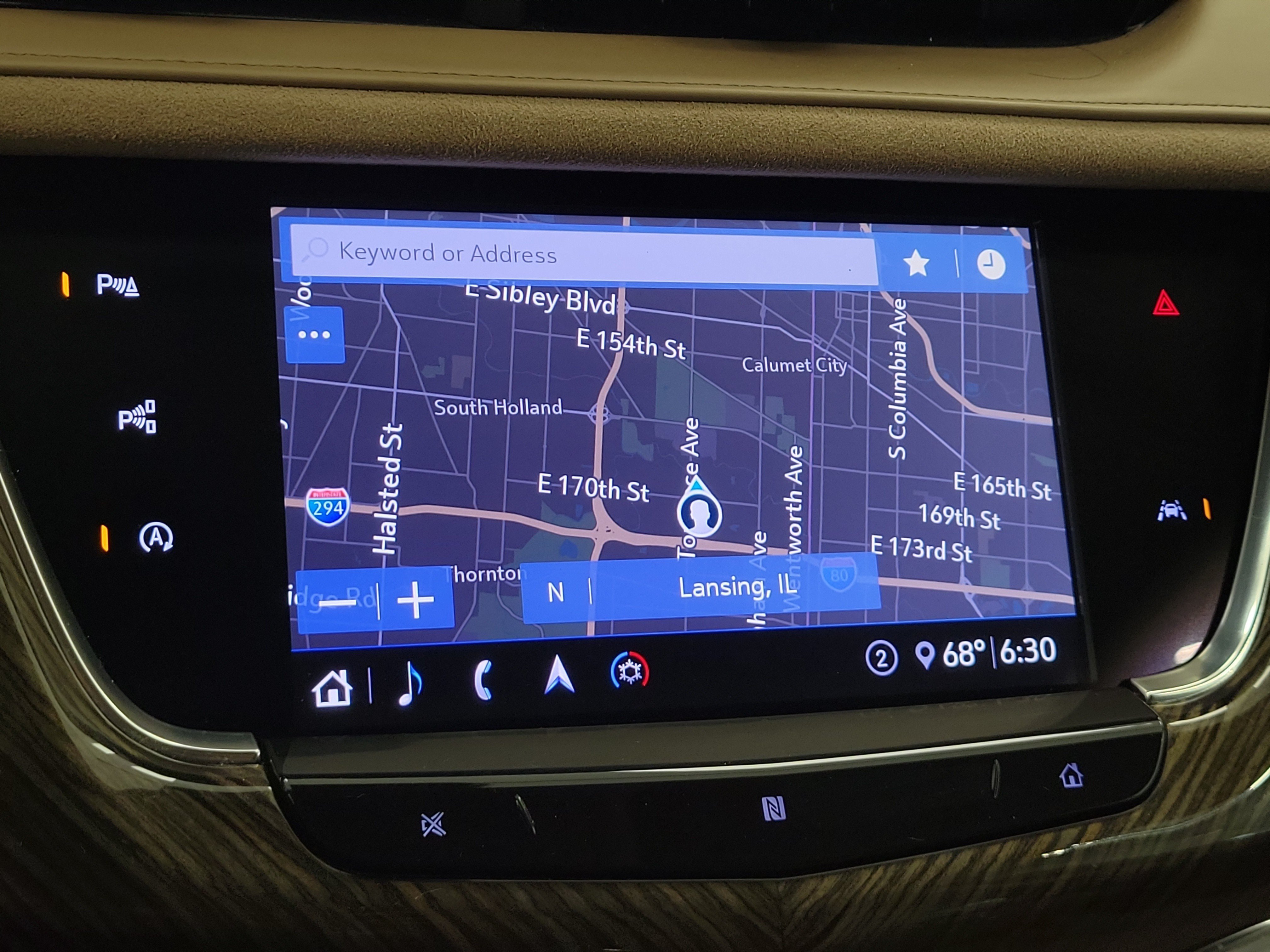 Used 2020 Cadillac XT6 Premium Luxury w/ Platinum Package AWD/4WD image 19
