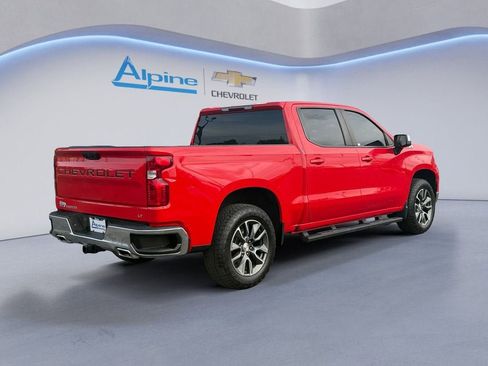 Used 2023 Chevrolet Silverado 1500 LT AWD/4WD image 5