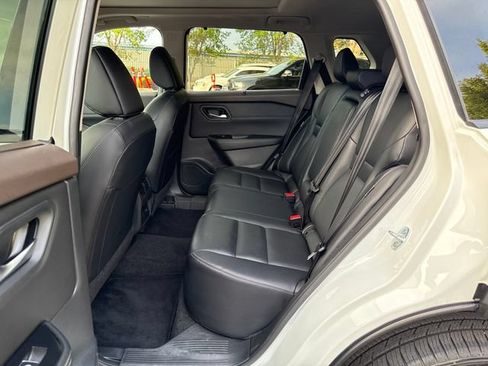 Used 2023 Nissan Rogue SL w/ SL Premium Package AWD/4WD image 13