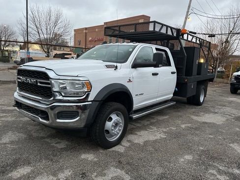Used 2019 RAM 5500 Tradesman w/ Electrical Accessory Group image 2