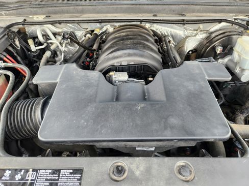 Used 2017 Chevrolet Tahoe LT RWD image 32