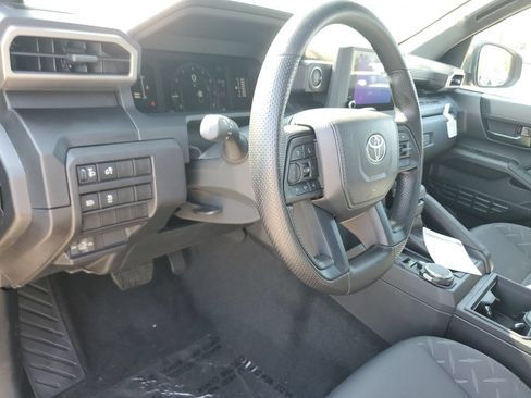 Certified 2026 Toyota Tacoma SR AWD/4WD image 18