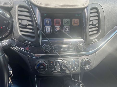 Used 2015 Chevrolet Impala LT w/ Convenience Package FWD image 6