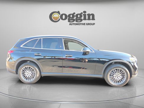 New 2026 Mercedes-Benz GLC 300 image 7