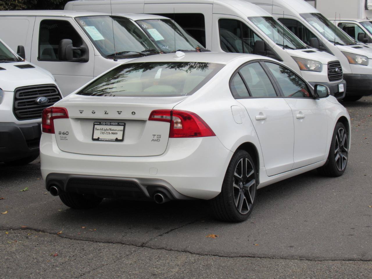 Used 2017 Volvo S60 T5 Dynamic AWD/4WD image 5