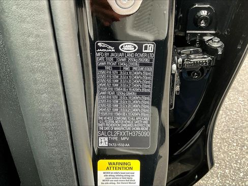 New 2026 Land Rover Discovery Sport Landmark AWD/4WD image 13