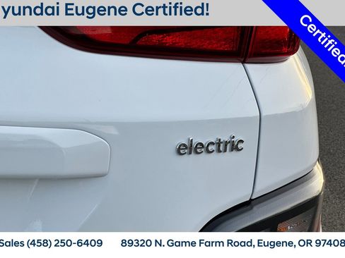 Used 2023 Hyundai Kona SEL w/ Cargo Package image 37