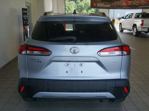 Certified 2025 Toyota Corolla Cross LE FWD image 13