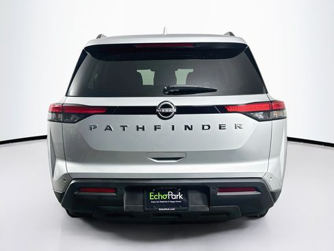 Used 2025 Nissan Pathfinder SV FWD image 7