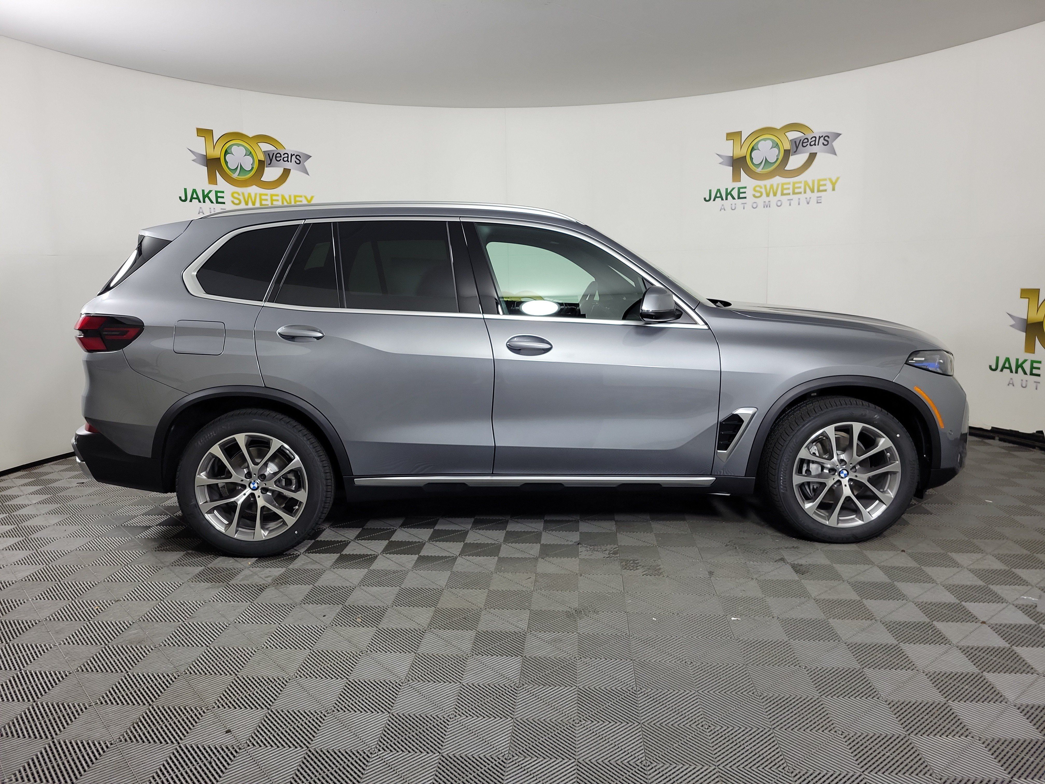 Certified 2026 BMW X5 xDrive40i w/ Premium Package AWD/4WD image 8
