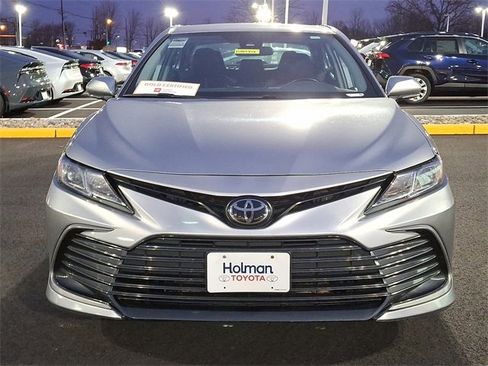 Certified 2023 Toyota Camry LE image 3