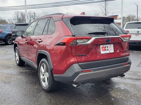 Used 2020 Toyota RAV4 Limited image 3