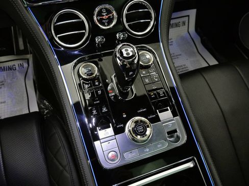 Used 2021 Bentley Continental GT AWD/4WD image 30