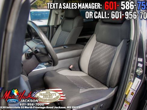 Used 2017 Toyota Tundra SR5 w/ SR5 Upgrade Package image 11