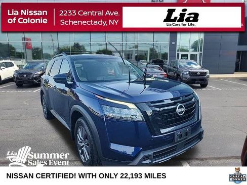 Certified 2023 Nissan Pathfinder SV w/ Black Appearance Package AWD/4WD image 1