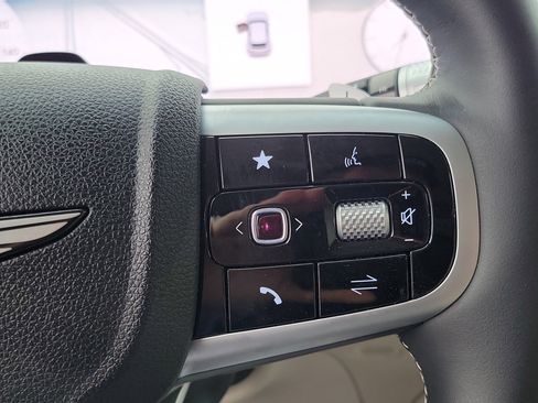 Certified 2026 Genesis GV70 2.5T Select AWD/4WD image 10