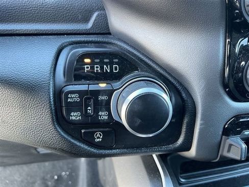 Used 2022 RAM 1500 Big Horn AWD/4WD image 23