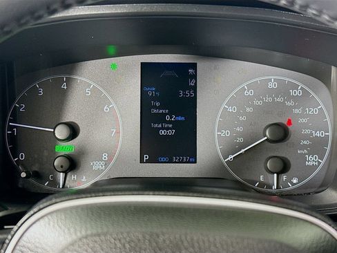 Used 2023 Toyota Corolla Cross AWD Hybrid w/ Moonroof Package image 14