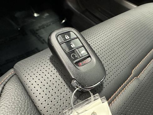 Used 2026 Honda CR-V Sport-L image 32