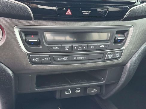 Used 2024 Honda Ridgeline Sport image 30