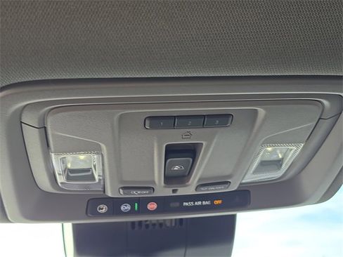 New 2025 GMC Sierra 1500 Elevation w/ Elevation Premium Package image 17