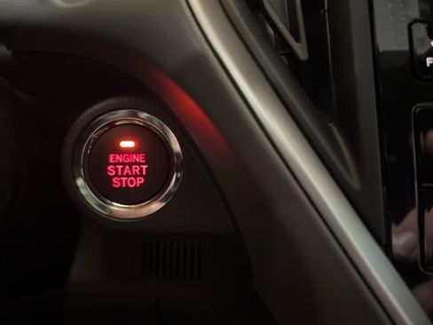 Certified 2025 Subaru Crosstrek 2.0i Premium image 35