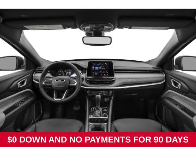 Used 2025 Jeep Compass Limited AWD/4WD image 10