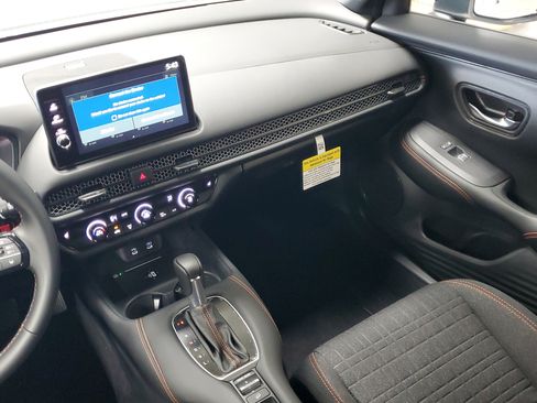 Certified 2026 Honda HR-V Sport image 14