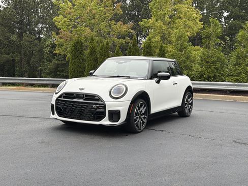 Used 2026 MINI Cooper S FWD image 6