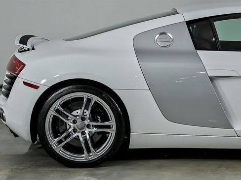 Used 2009 Audi R8 V8 AWD/4WD image 14